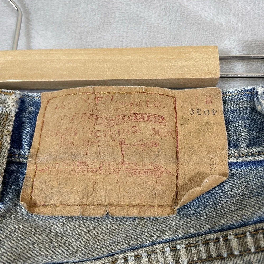 Vtg Levis 501xx Jeans Mens 40x36 (fit 40x33) Distressed 501-0000 USA Thrashed